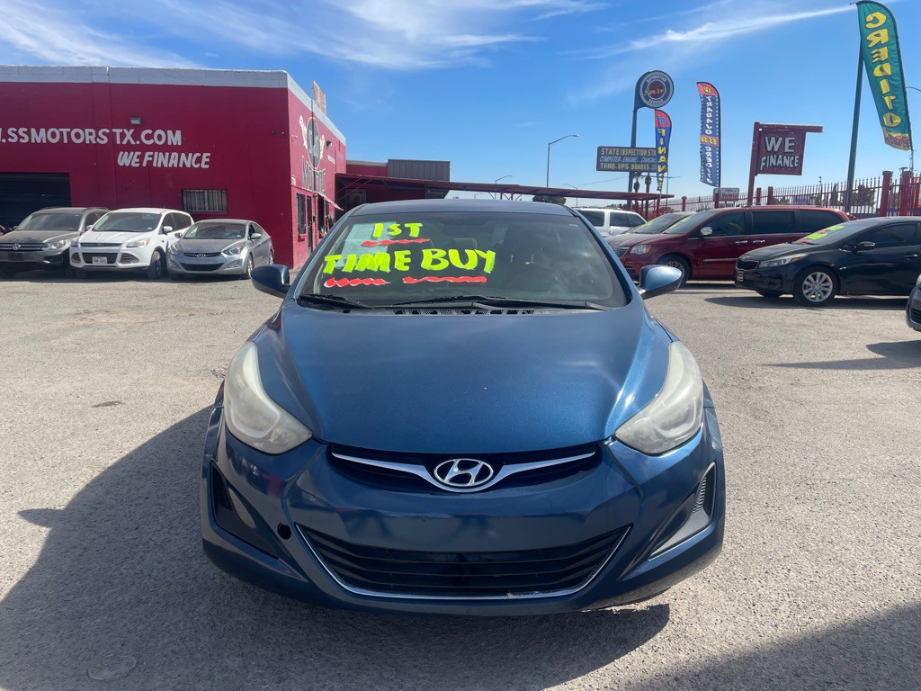 2015 Hyundai Elantra Image 2