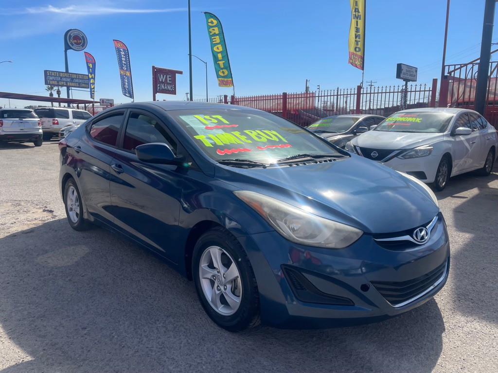 2015 Hyundai Elantra Image 3