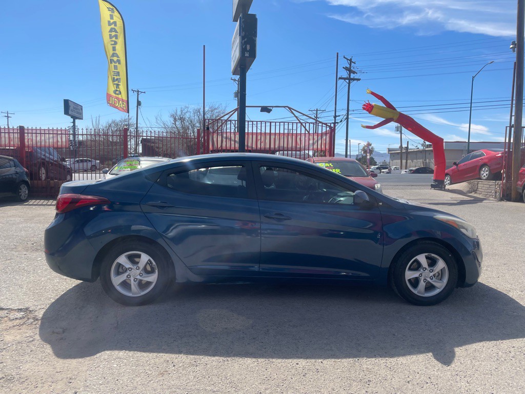 2015 Hyundai Elantra Image 6