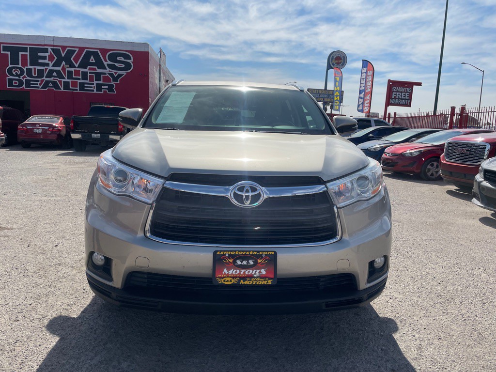 2014 Toyota Highlander Image 2