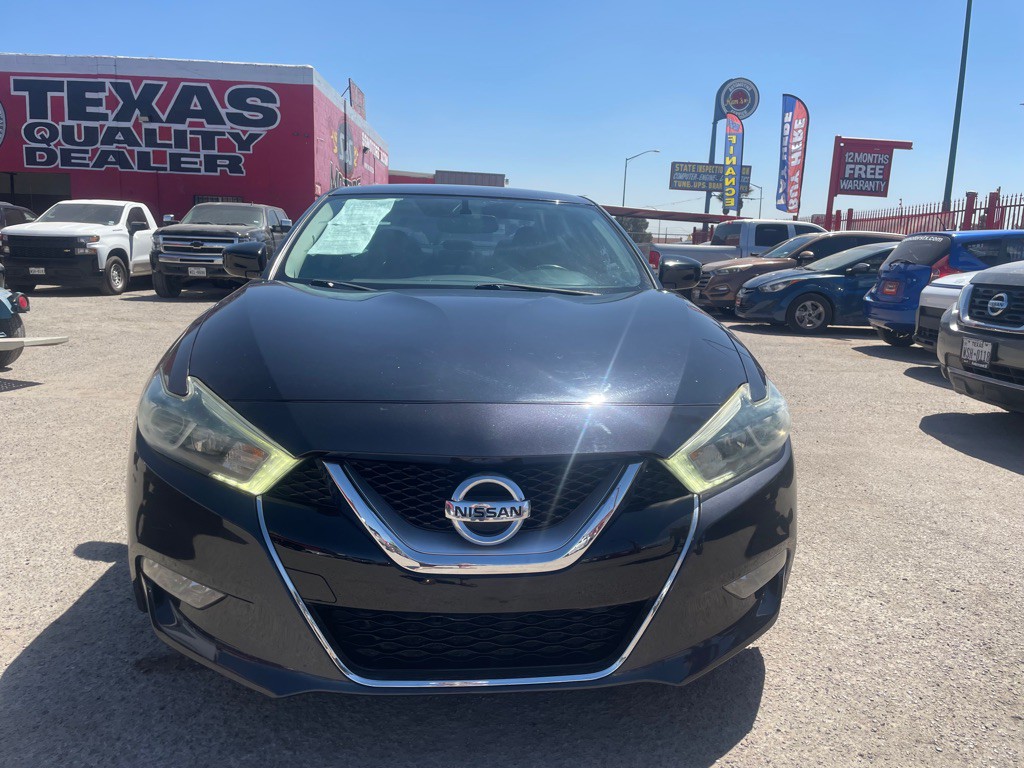 2017 Nissan Maxima Image 2