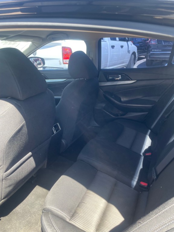 2017 Nissan Maxima Image 4