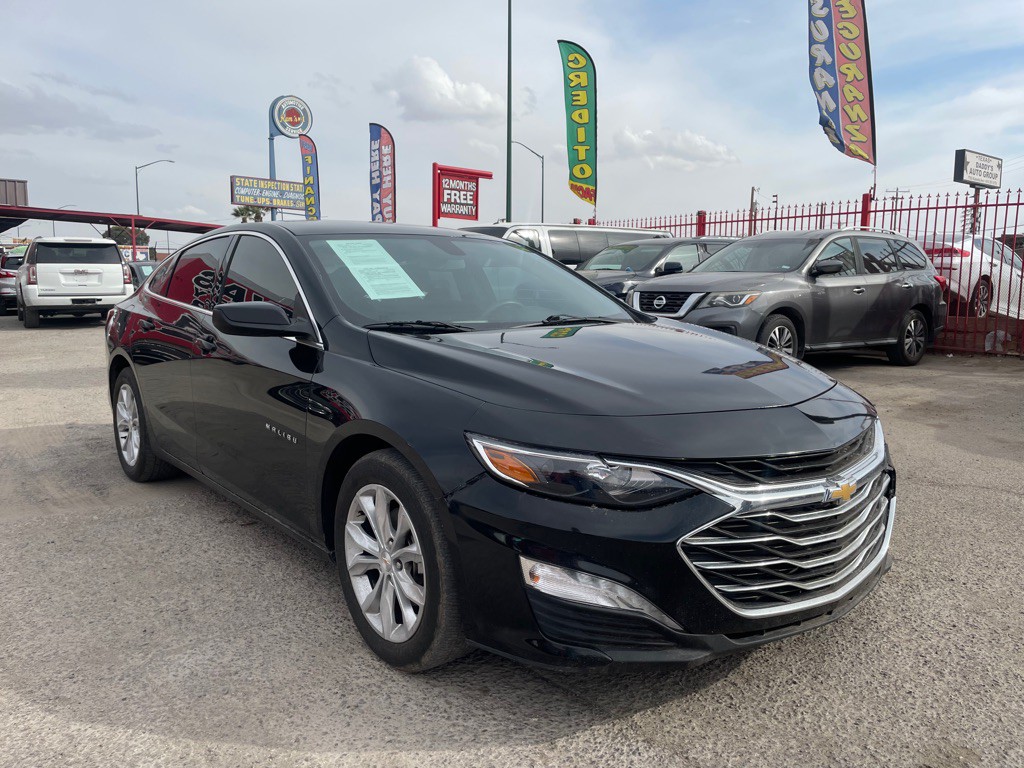 2022 Chevrolet Malibu Image 3