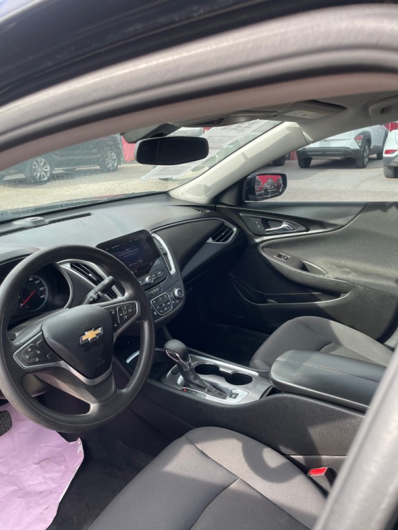 2022 Chevrolet Malibu Image 5