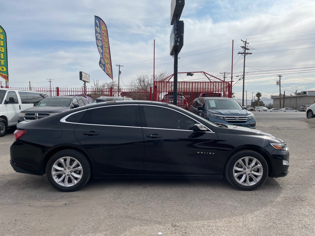 2022 Chevrolet Malibu Image 6