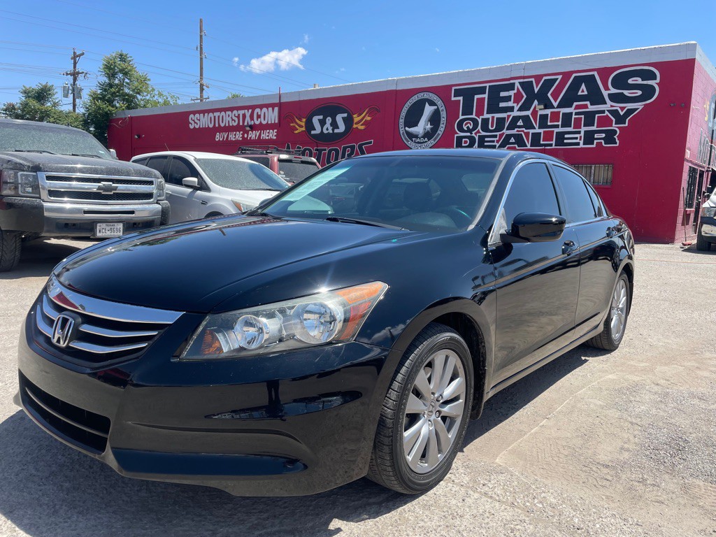 2012 Honda Accord Image 1