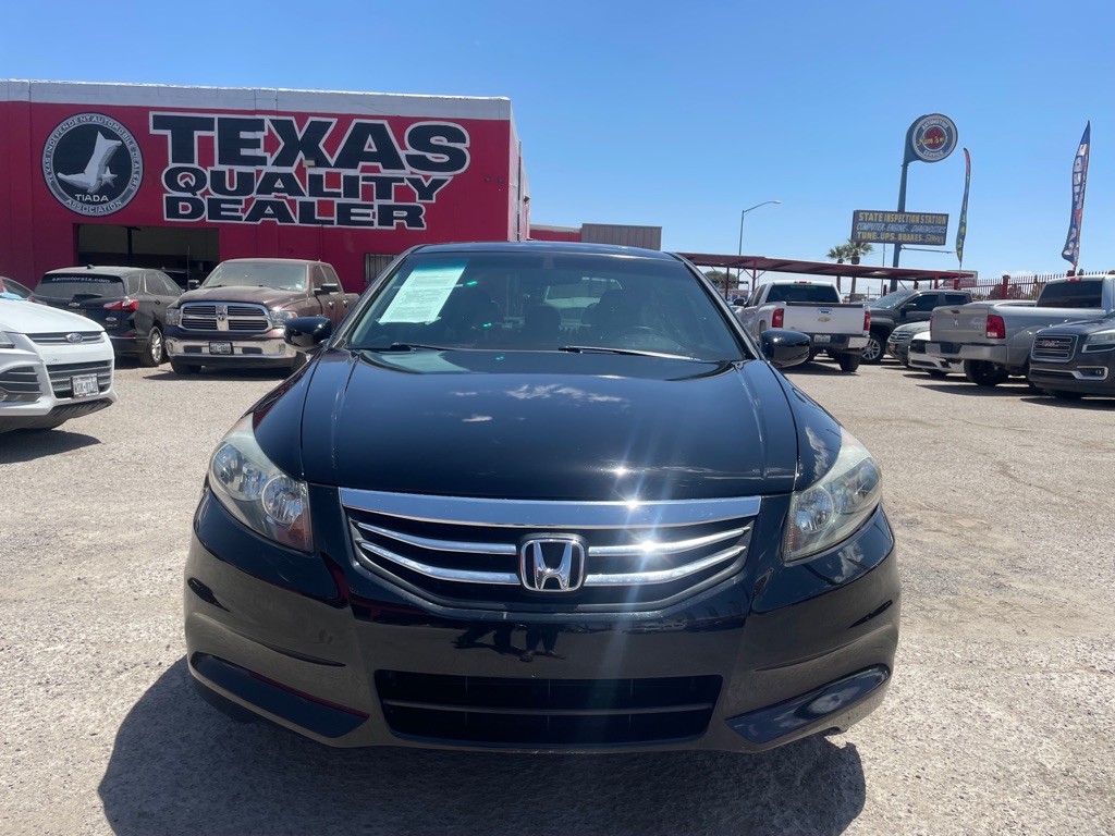 2012 Honda Accord Image 2