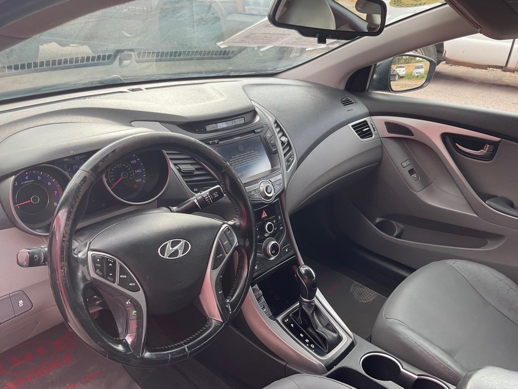 2014 Hyundai Elantra Image 9