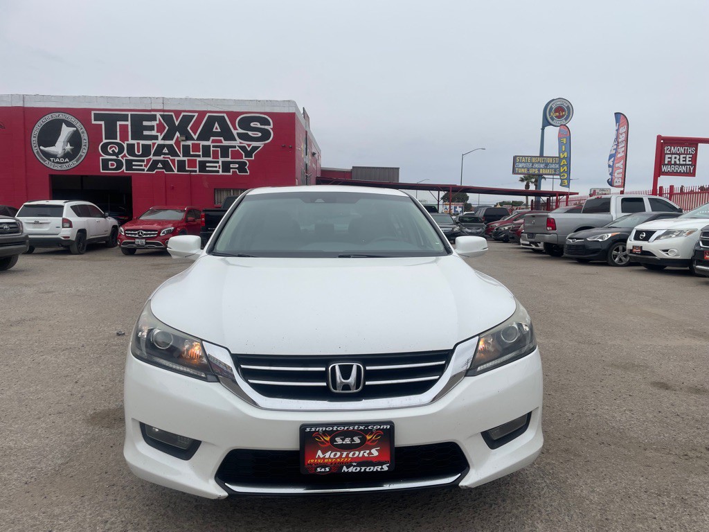 2015 Honda Accord Image 2