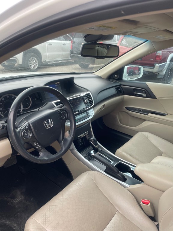 2015 Honda Accord Image 6