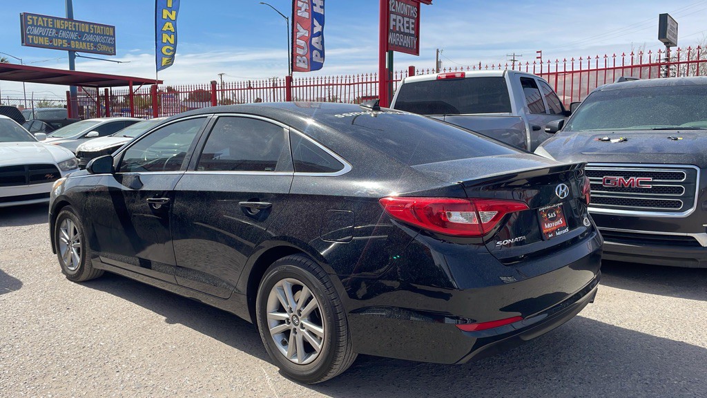 2017 Hyundai Sonata Image 2