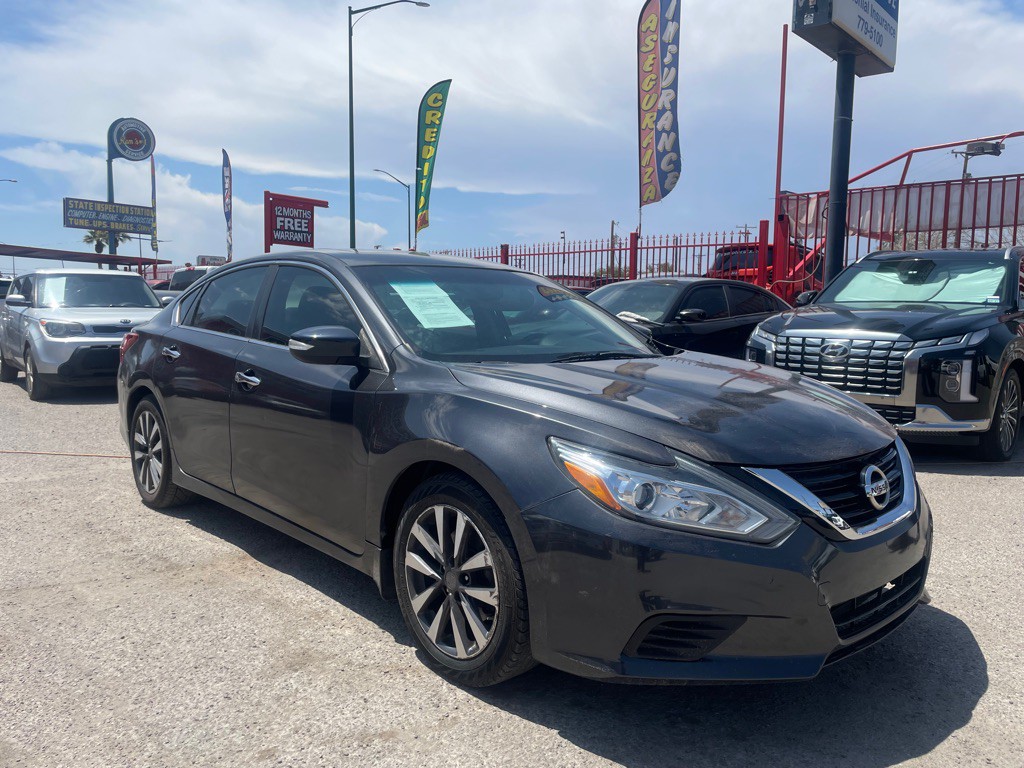 2017 Nissan Altima Image 3