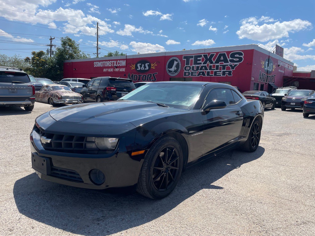 2013 Chevrolet Camaro Image 1