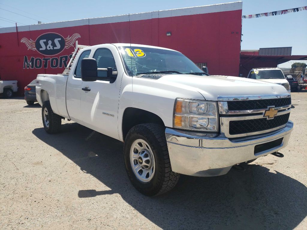 2013 Chevrolet Silverado 1500 Image 3