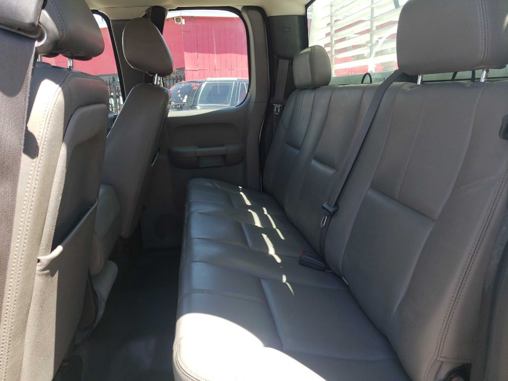 2013 Chevrolet Silverado 1500 Image 8