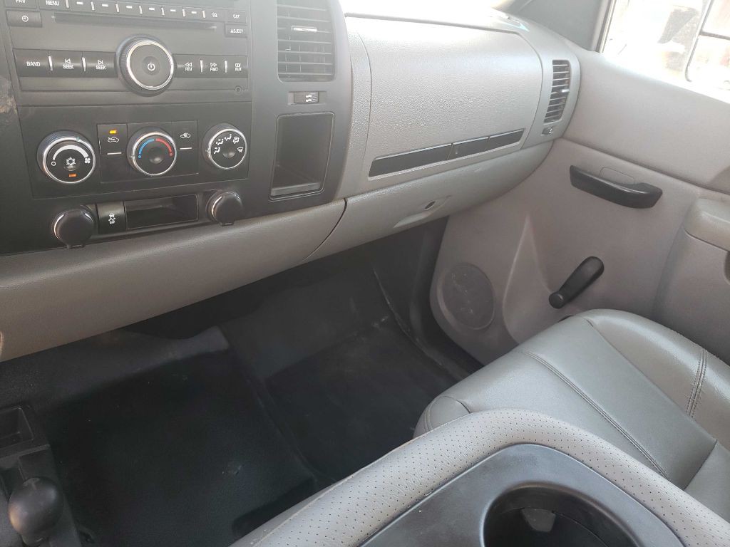 2013 Chevrolet Silverado 1500 Image 12