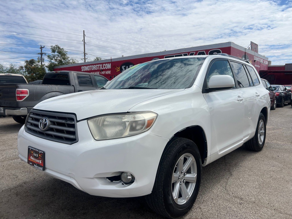 2010 Toyota Highlander Image 1