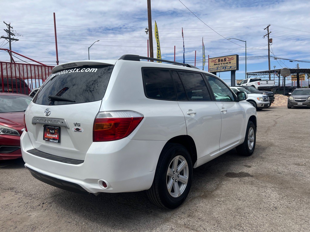 2010 Toyota Highlander Image 9