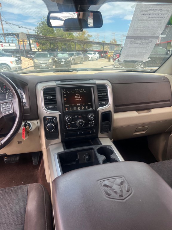 2015 RAM 1500 Image 6