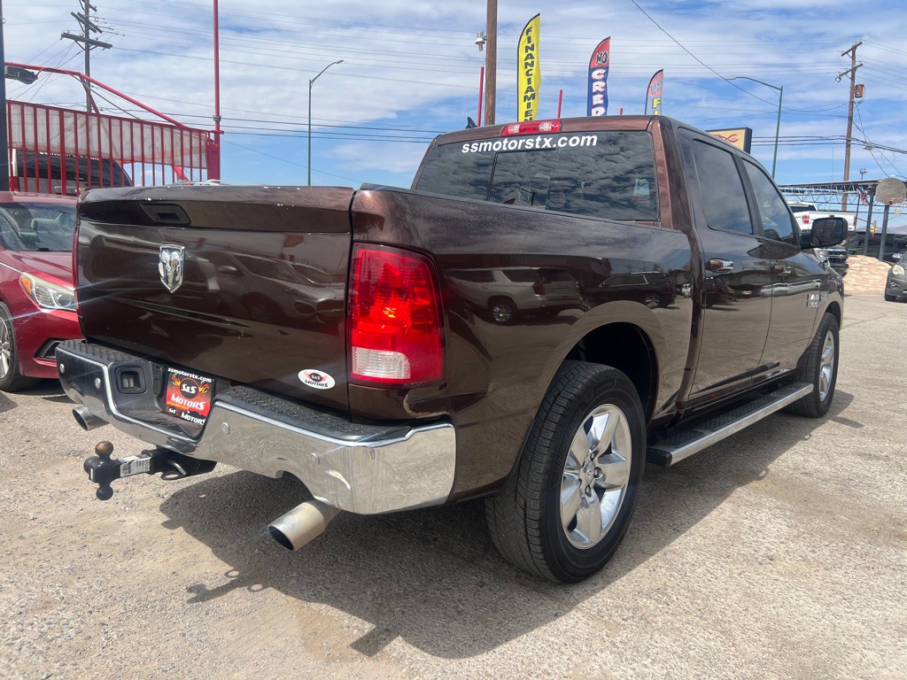 2015 RAM 1500 Image 8
