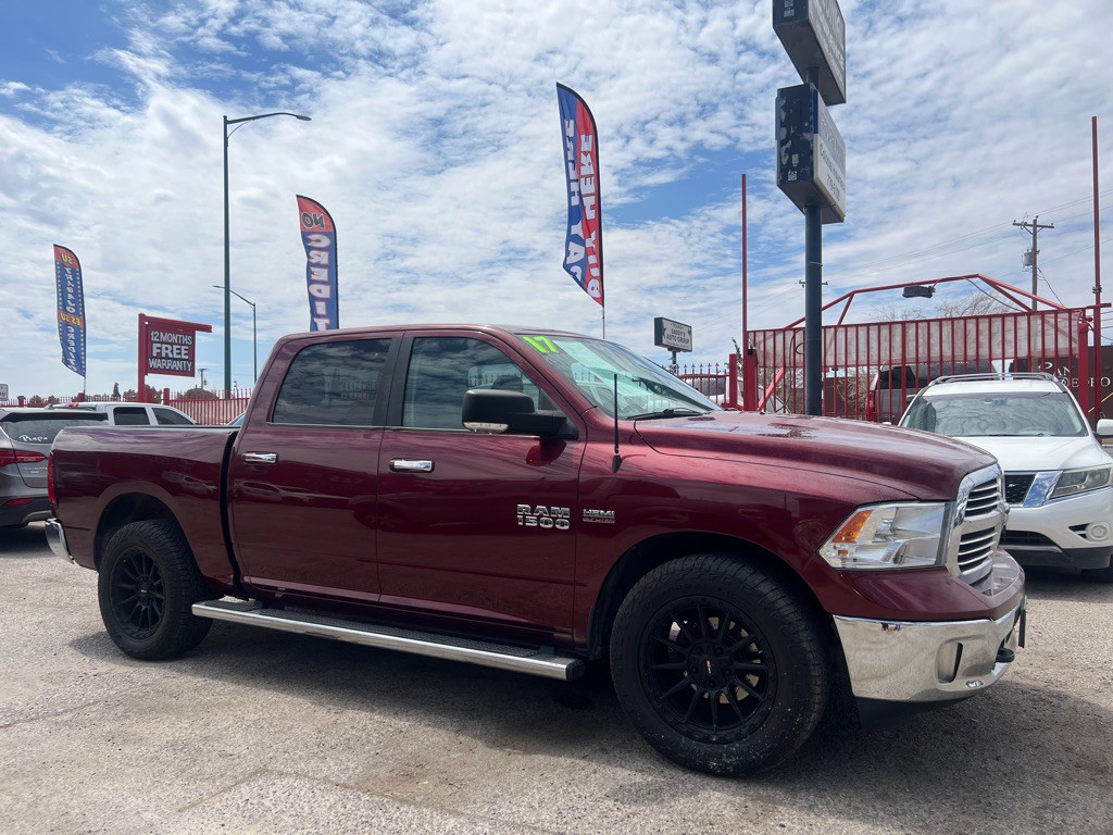 2017 RAM 1500 Image 4