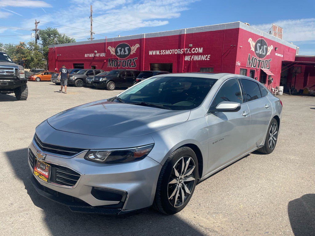 2017 Chevrolet Malibu Image 1