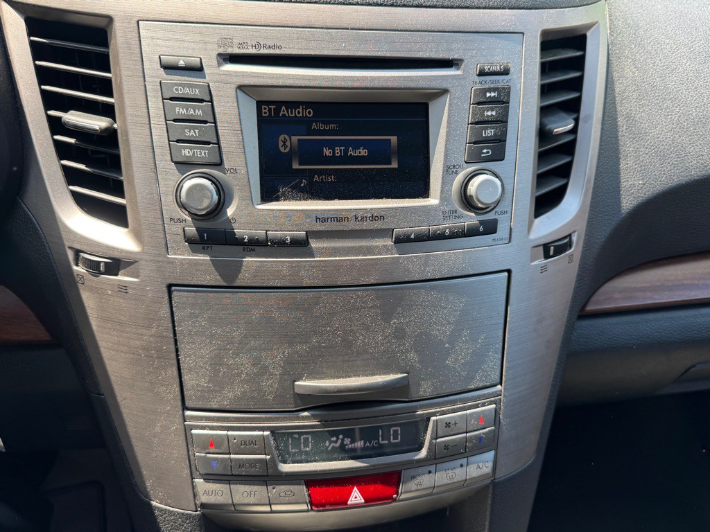 2014 Subaru Outback Image 13