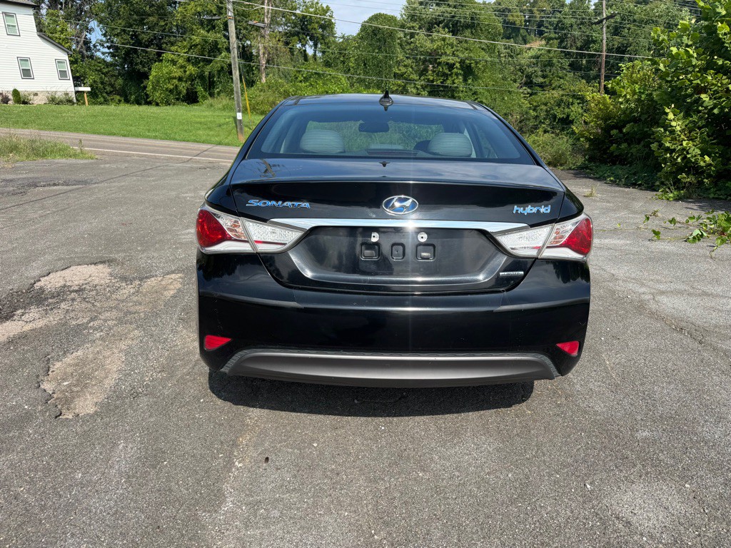 2015 Hyundai Sonata Image 3