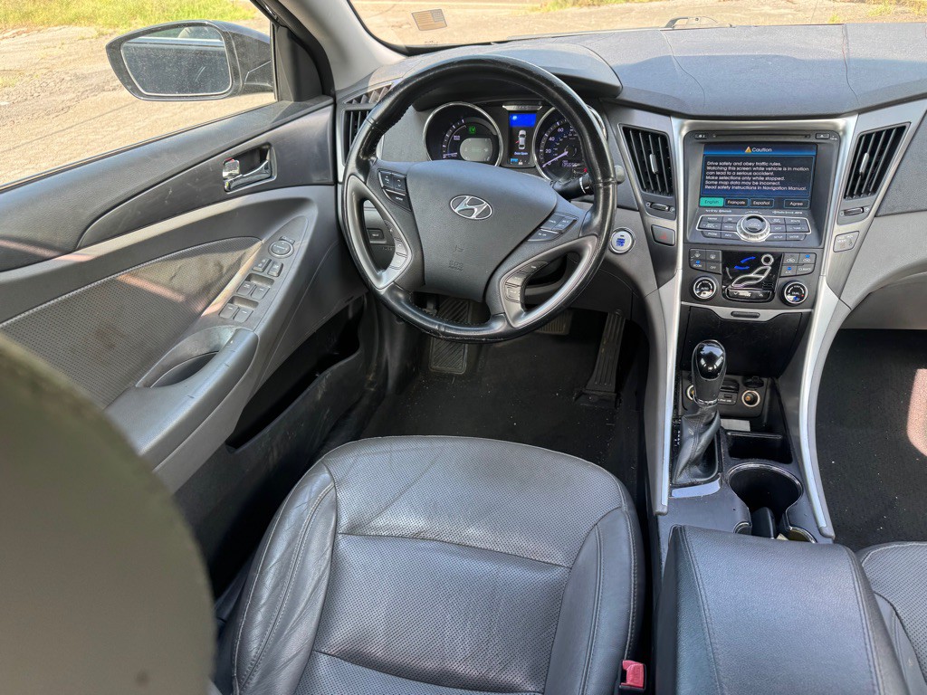 2015 Hyundai Sonata Image 13