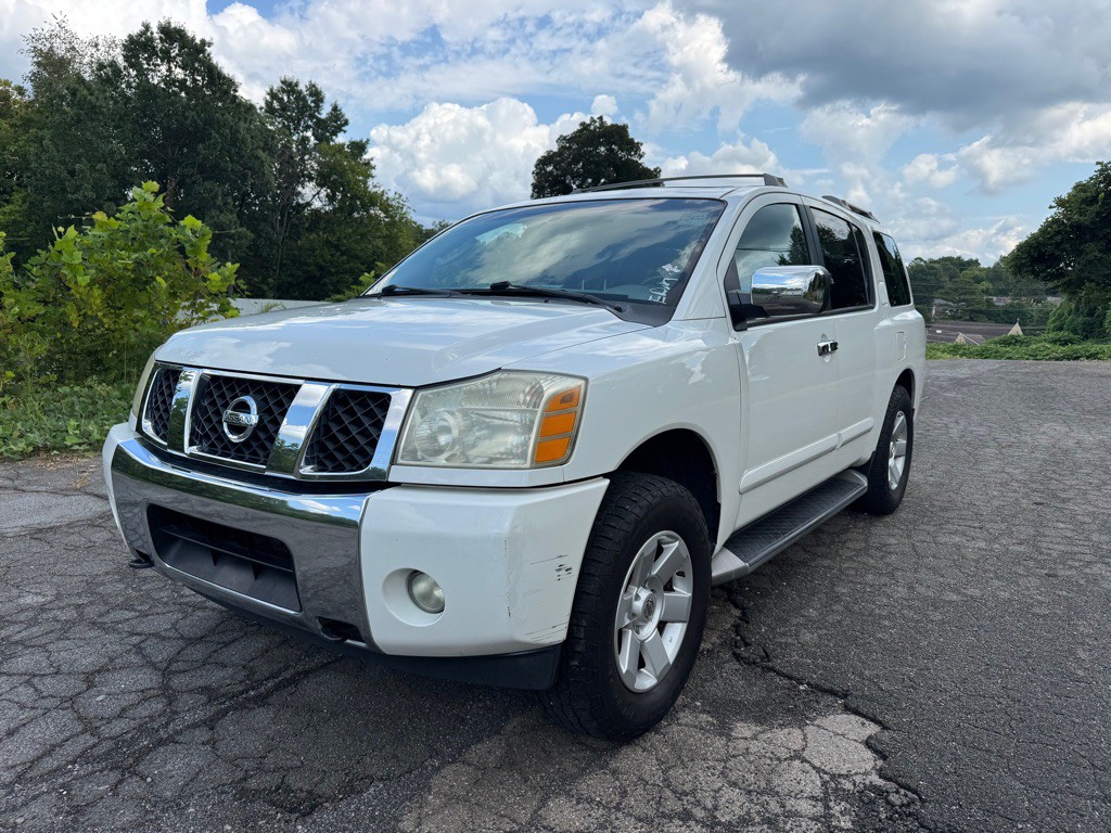 2004 Nissan Armada Image 1
