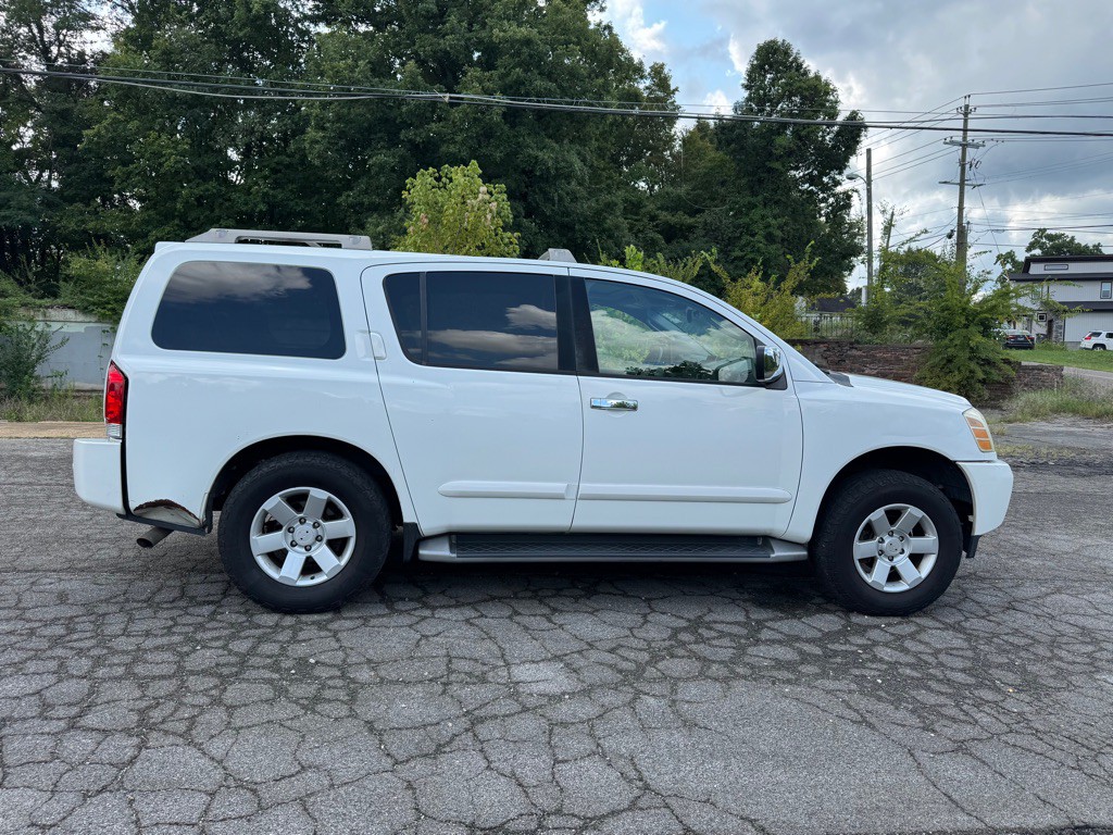 2004 Nissan Armada Image 7