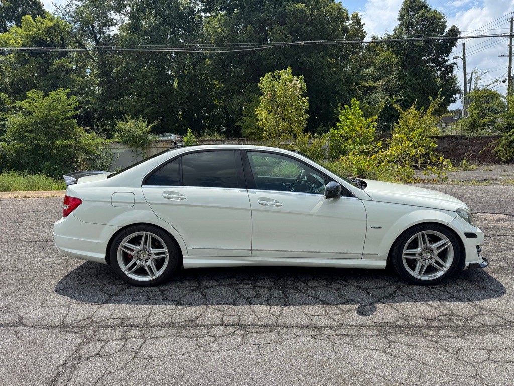 2012 Mercedes-Benz C-Class Image 5