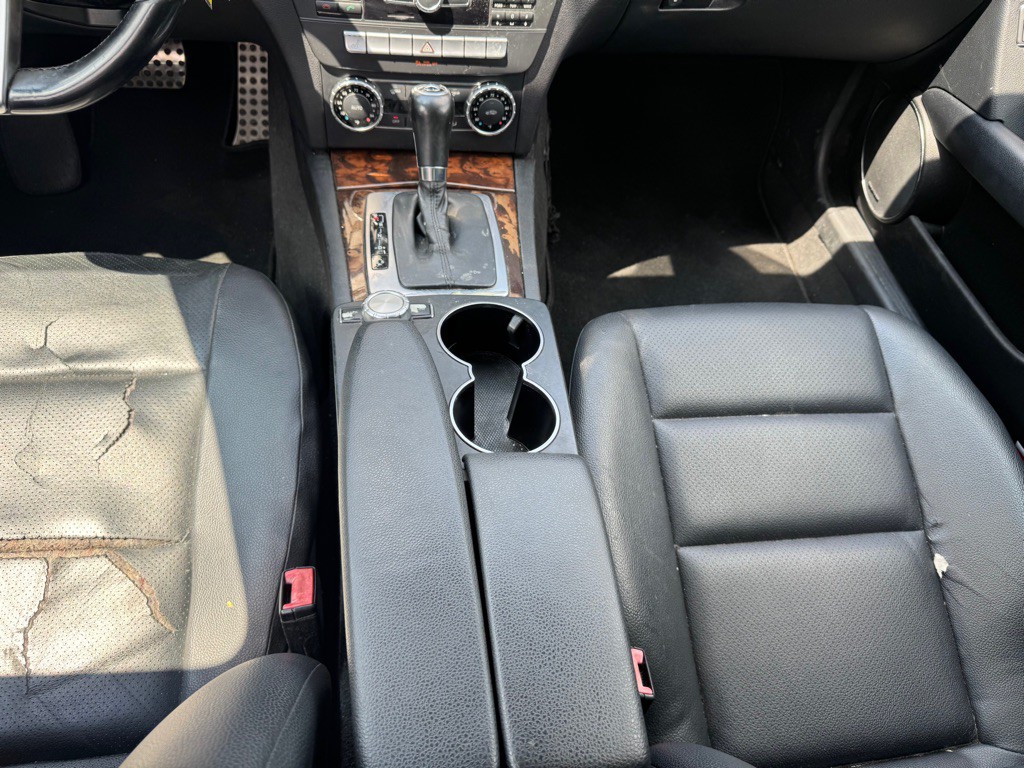 2012 Mercedes-Benz C-Class Image 12