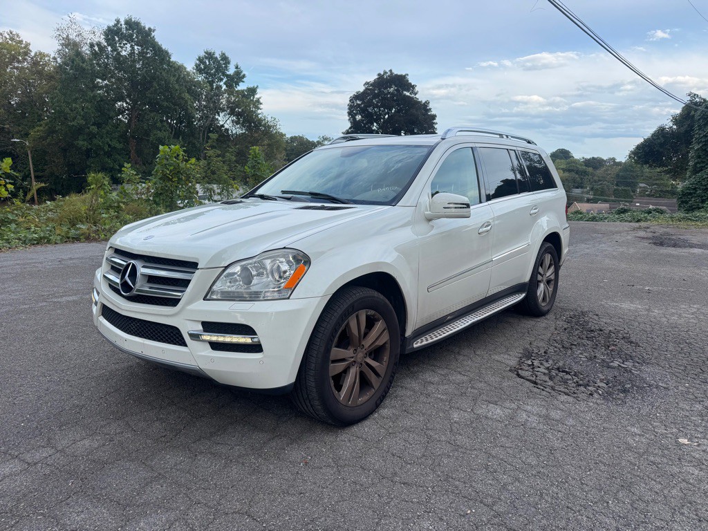2011 Mercedes-Benz GL-Class Image 4