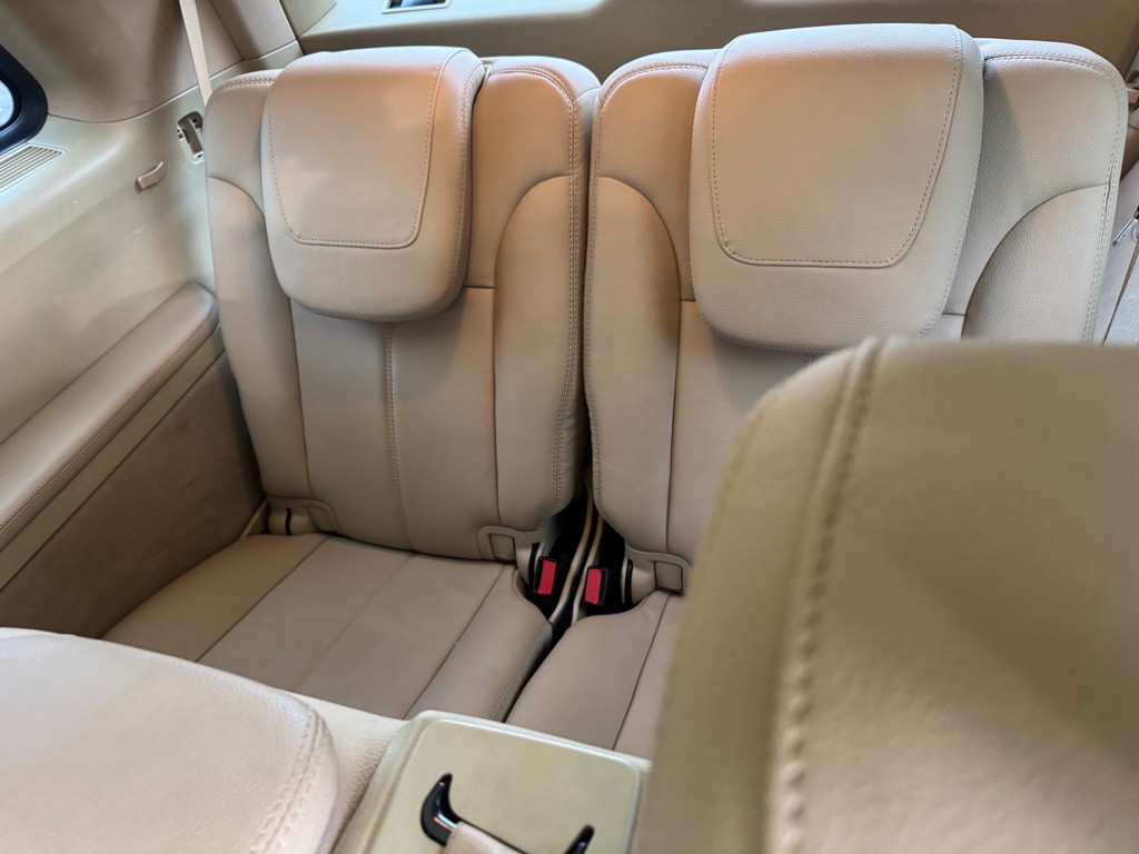 2011 Mercedes-Benz GL-Class Image 18