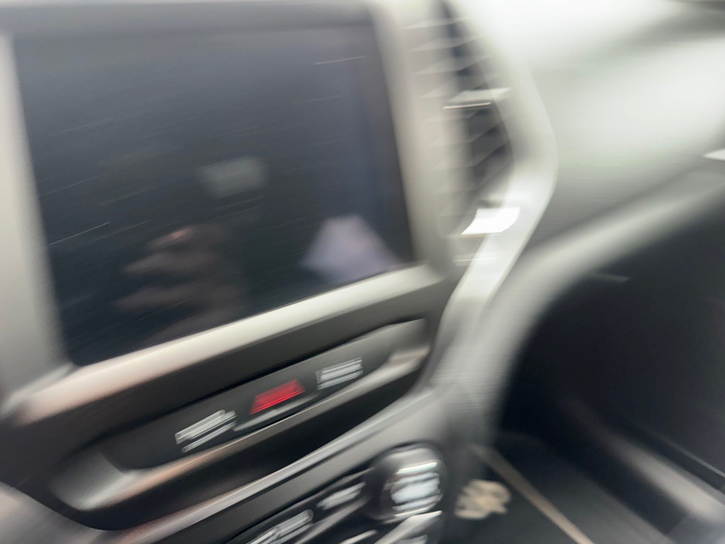 2022 Jeep Cherokee Image 12