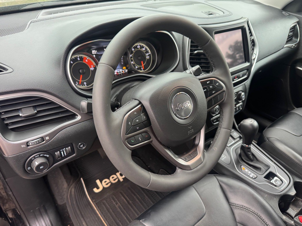 2022 Jeep Cherokee Image 18