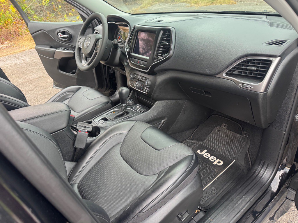 2022 Jeep Cherokee Image 19