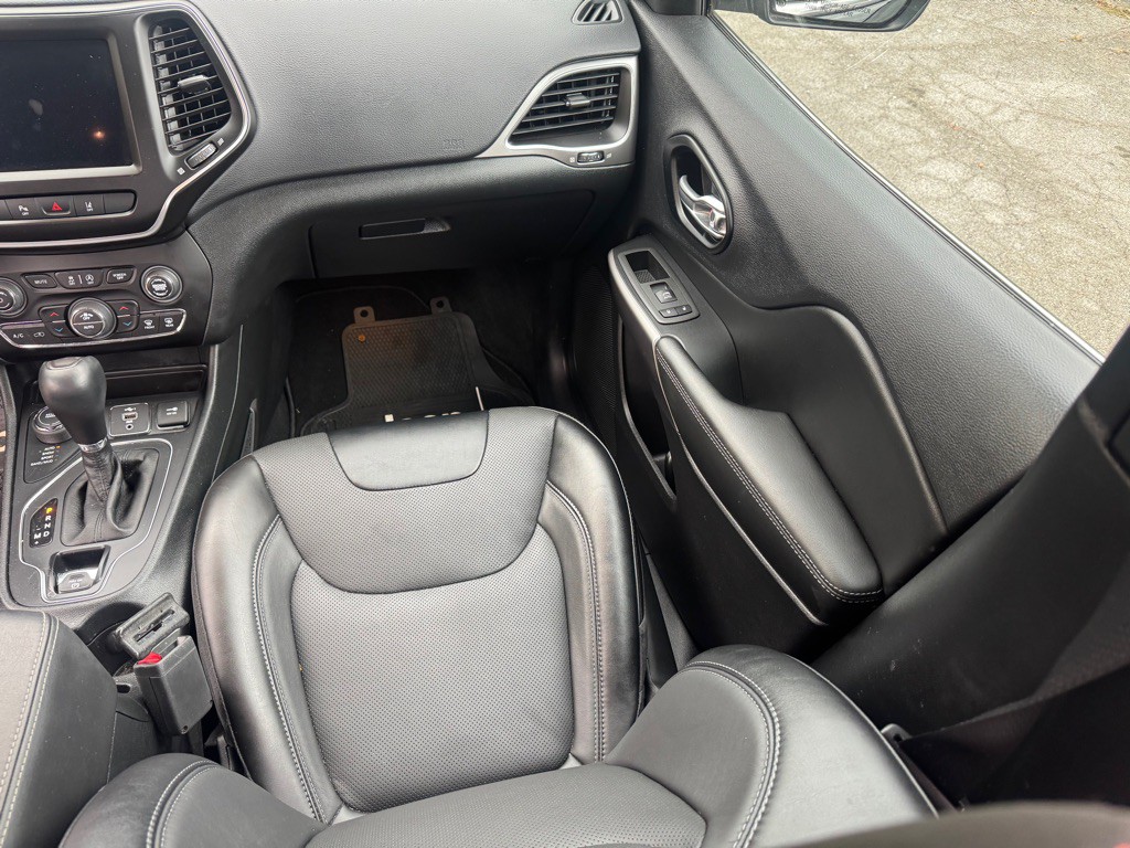 2022 Jeep Cherokee Image 24