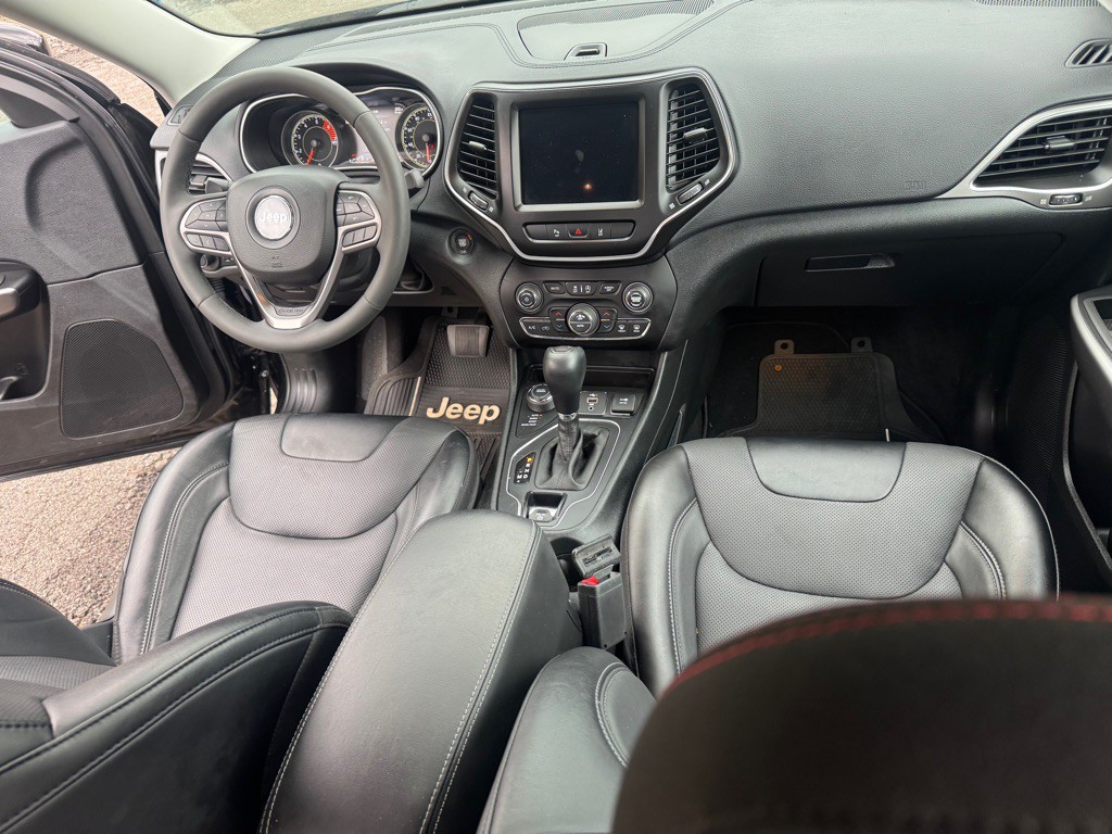 2022 Jeep Cherokee Image 25