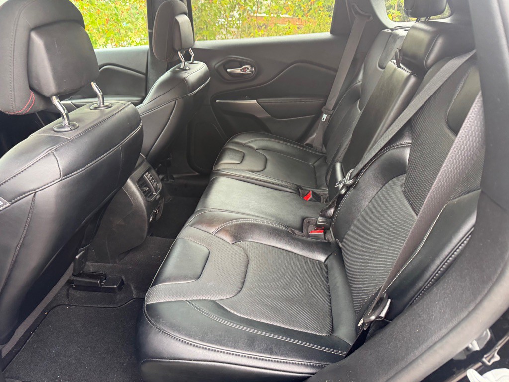 2022 Jeep Cherokee Image 29