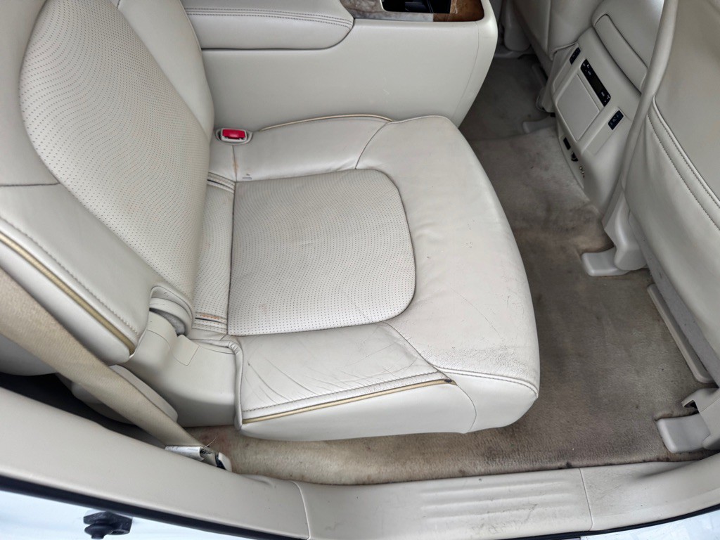 2013 INFINITI QX56 Image 19