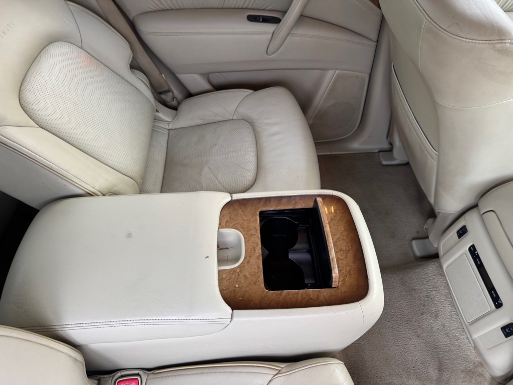 2013 INFINITI QX56 Image 20