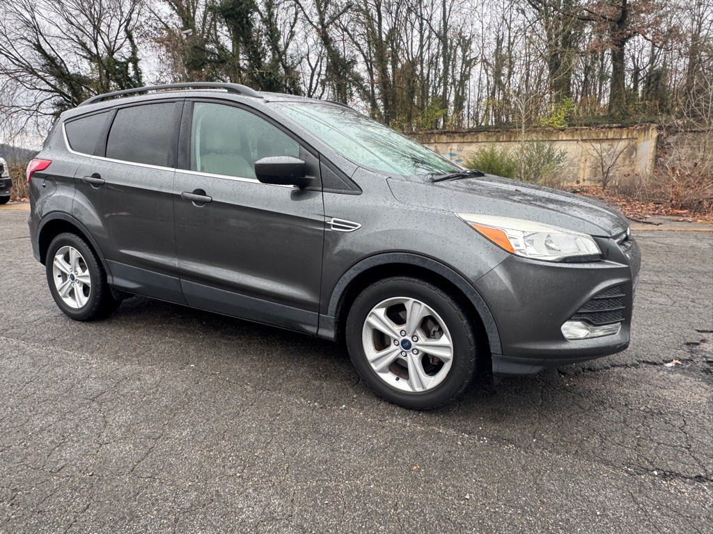 2016 Ford Escape Image 2