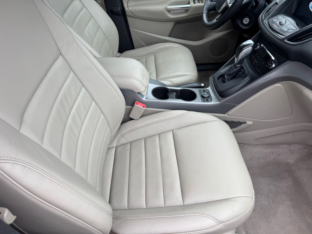 2016 Ford Escape Image 11