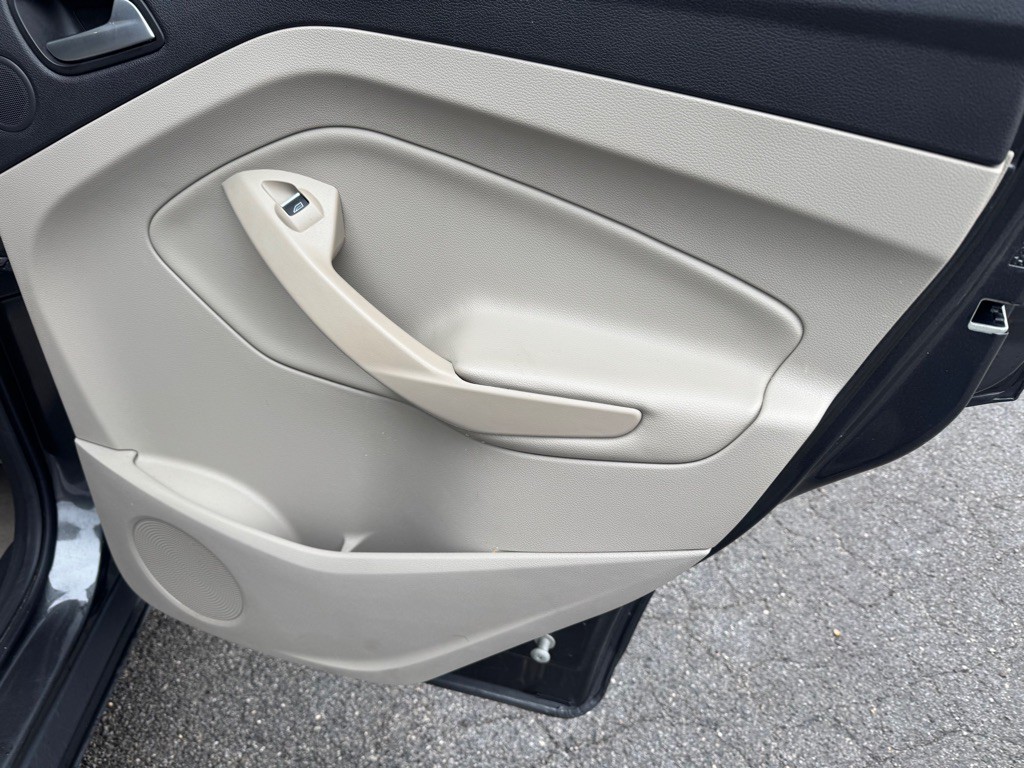 2016 Ford Escape Image 15