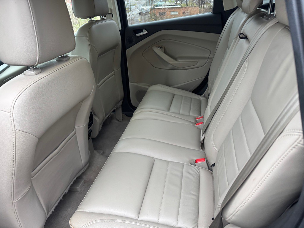 2016 Ford Escape Image 22