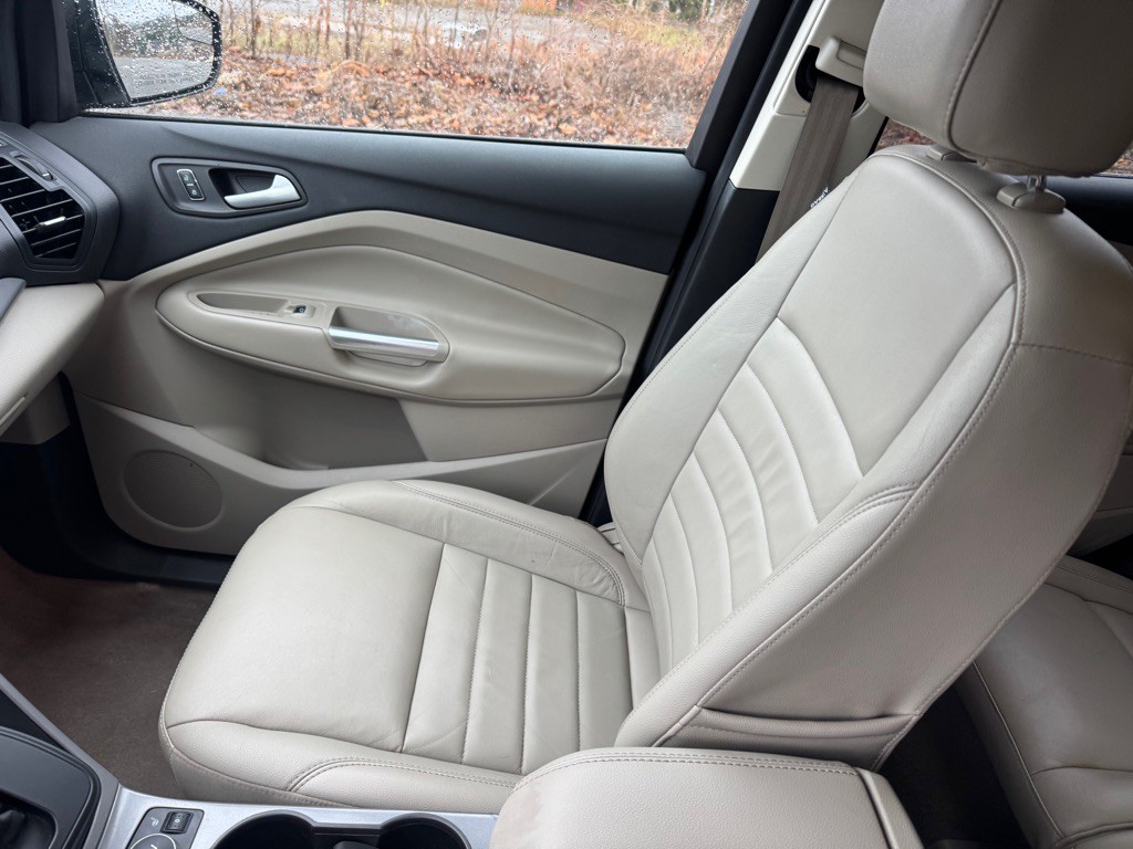 2016 Ford Escape Image 27