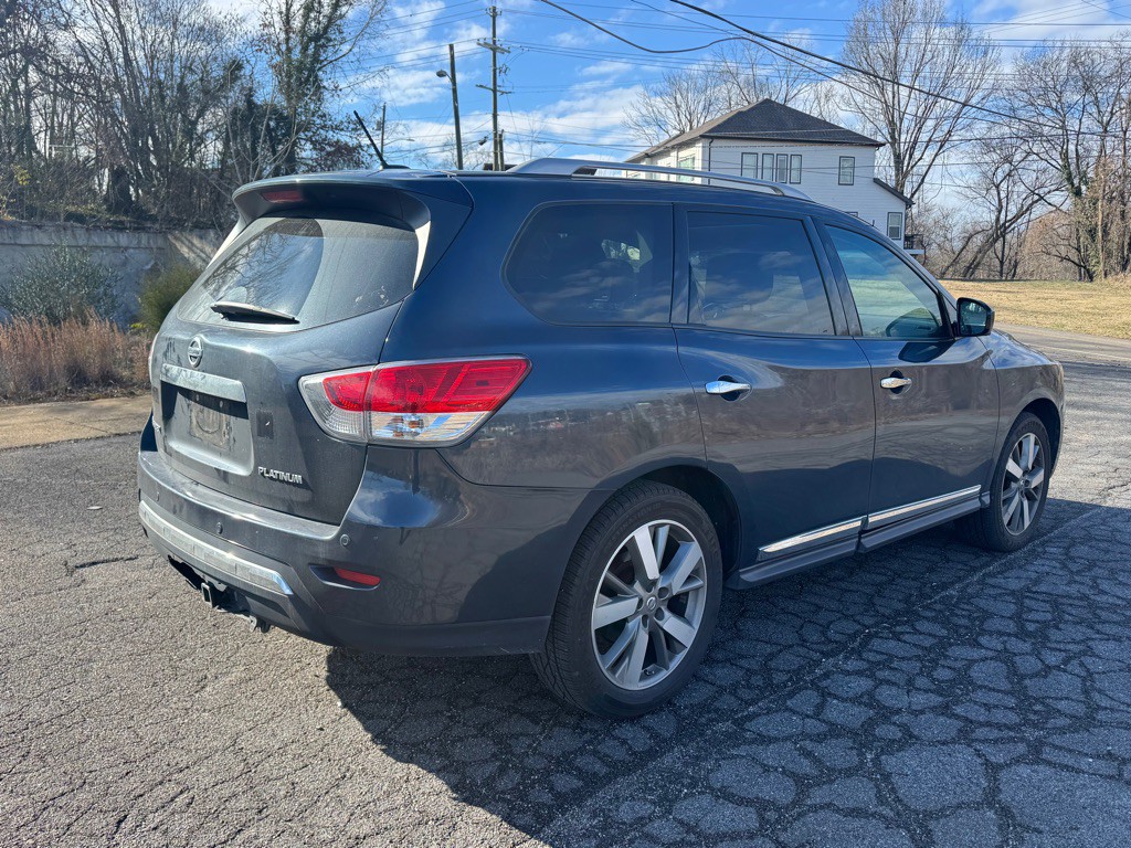 2013 Nissan Pathfinder Image 9