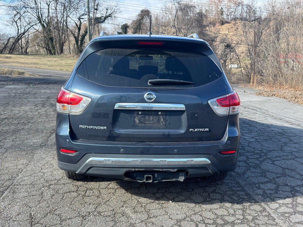 2013 Nissan Pathfinder Image 11
